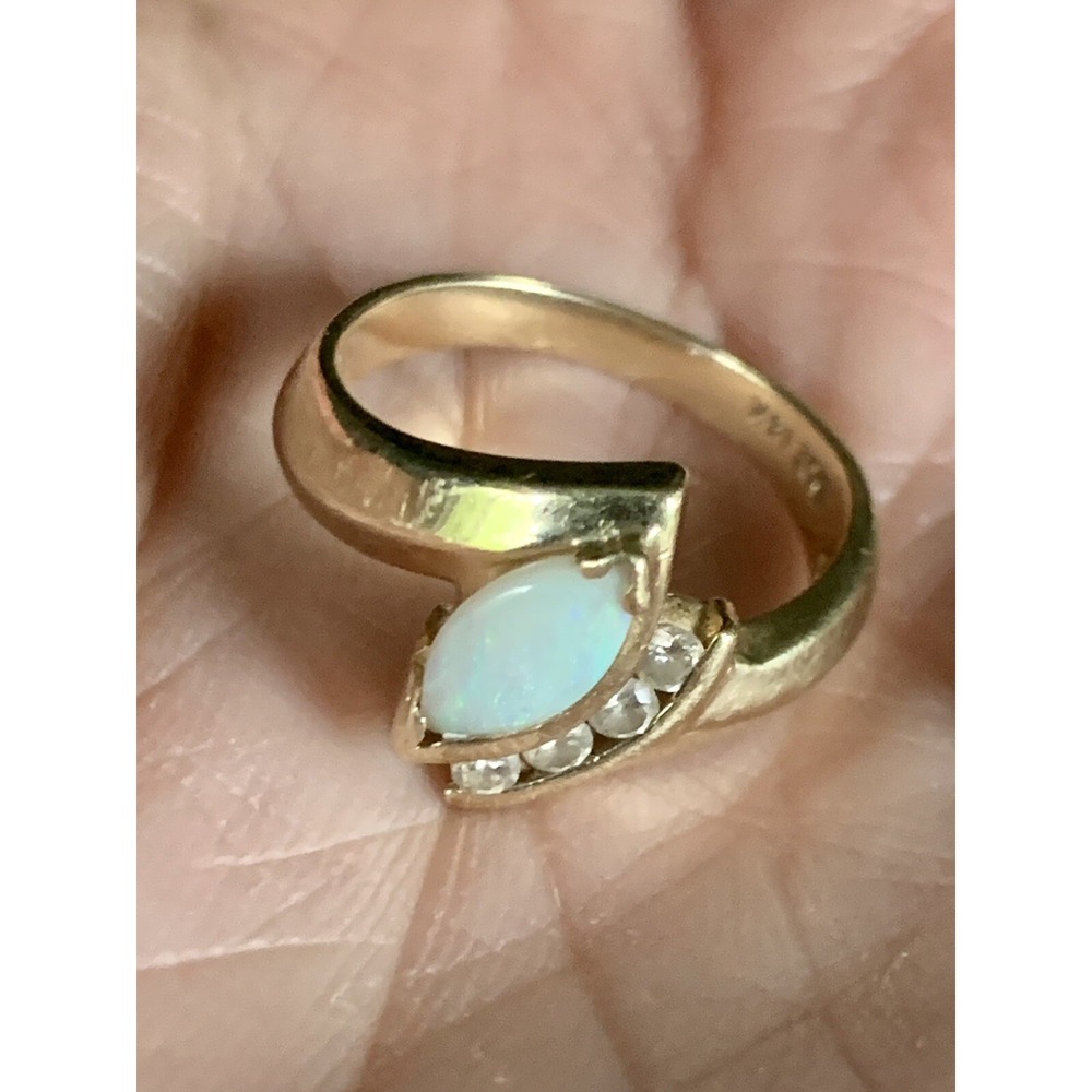 14k Yellow Gold Natural Diamond Opal Marquise Ring  Size 5